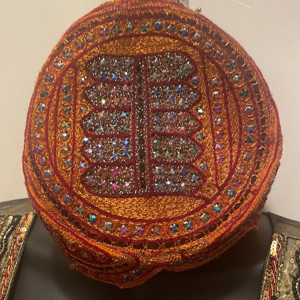 Boho-ethnic dress and cap - Picture 6 of 13